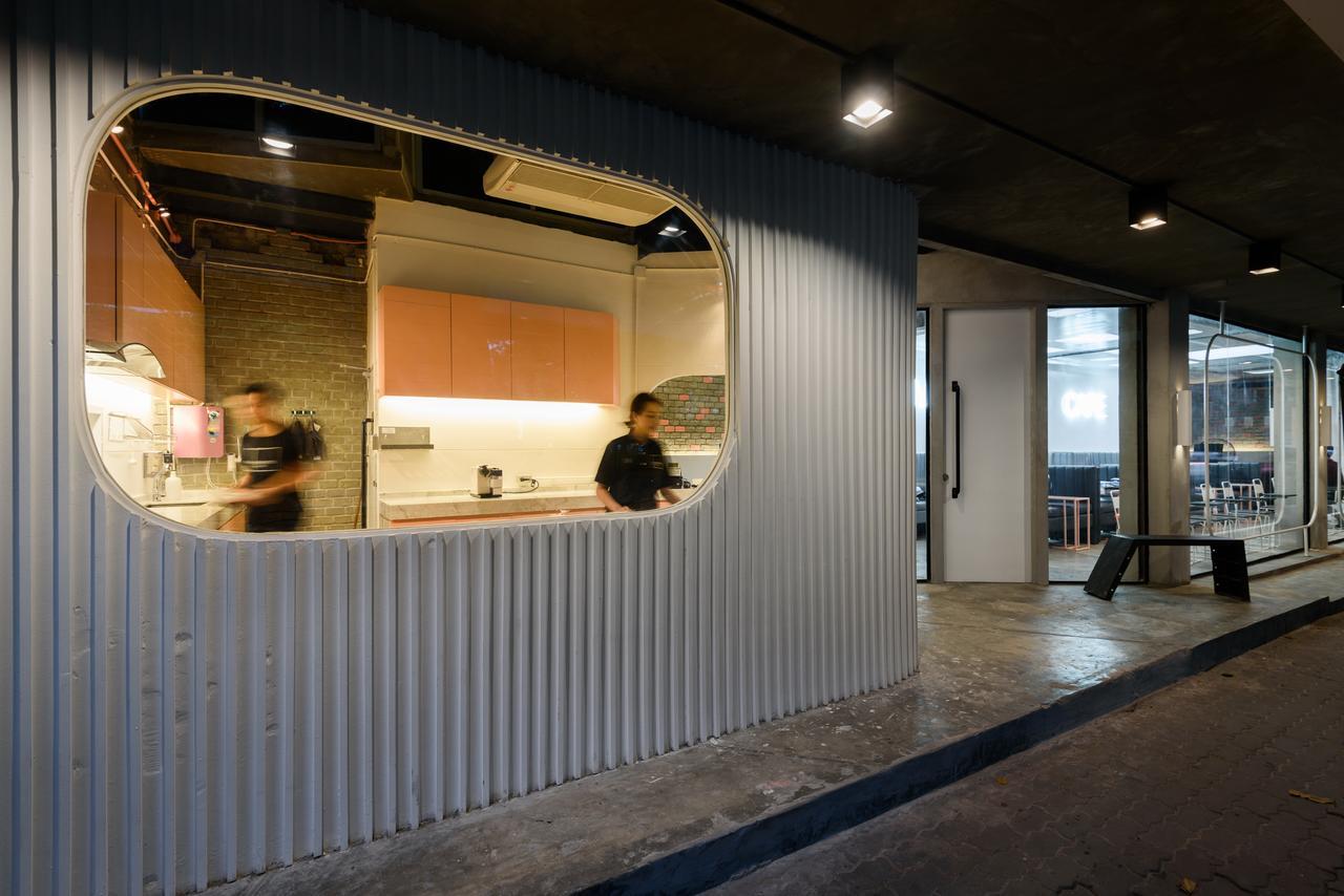 Thrive The Hostel : Patpong By The Belle Bangkok Exterior foto